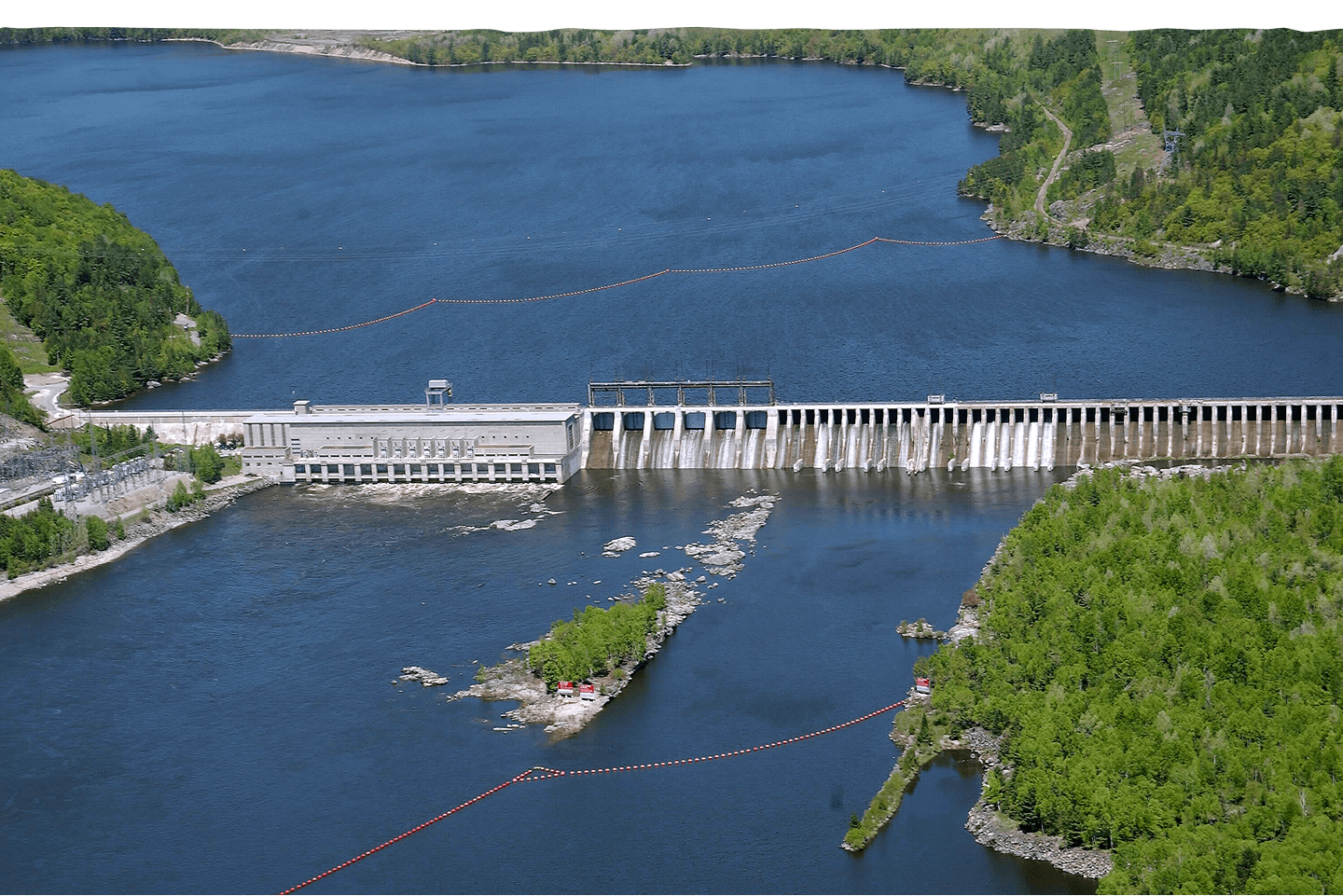 IMAGERY_FR Centrale Otto Holden d’OPG à Mattawan, en Ontario.